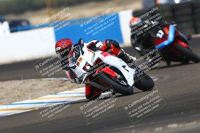 media/Sep-20-2025-TrackDaz (Sat) [[27f0cde673]]/A Group/12pm (Turn 1)/